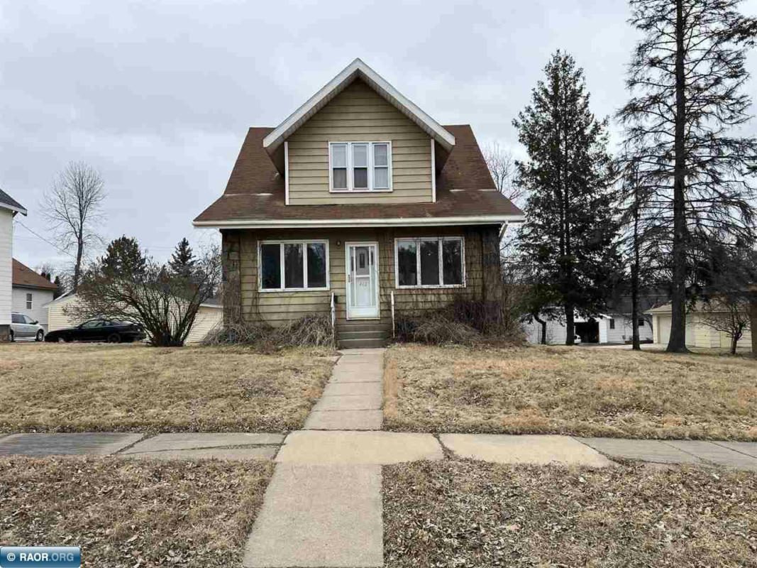 412 2ND ST NW, CHISHOLM, MN 55719, photo 1 of 21
